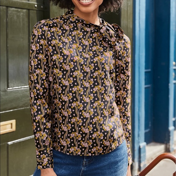 Boden Tops - VGUC Boden Aria Bow Neck Blouse